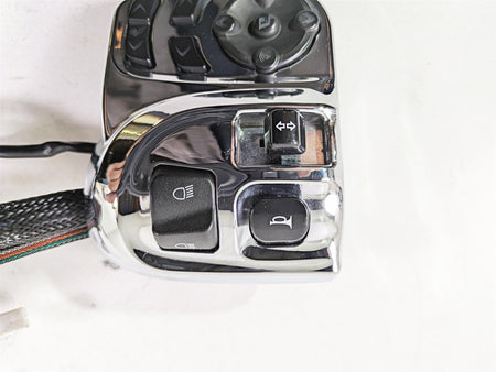 2017 Indian Chieftain Limited Chrome Left Hand Control Switch Audio 4015197 {{ shop.shopifyCountryName }} - Mototech271