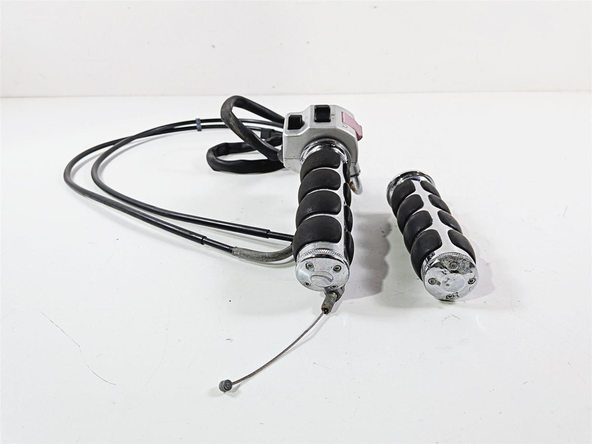 2004 Suzuki VL800 Intruder Volusia Right Hand Control Switch 37200-41F90 {{ shop.shopifyCountryName }} - Mototech271
