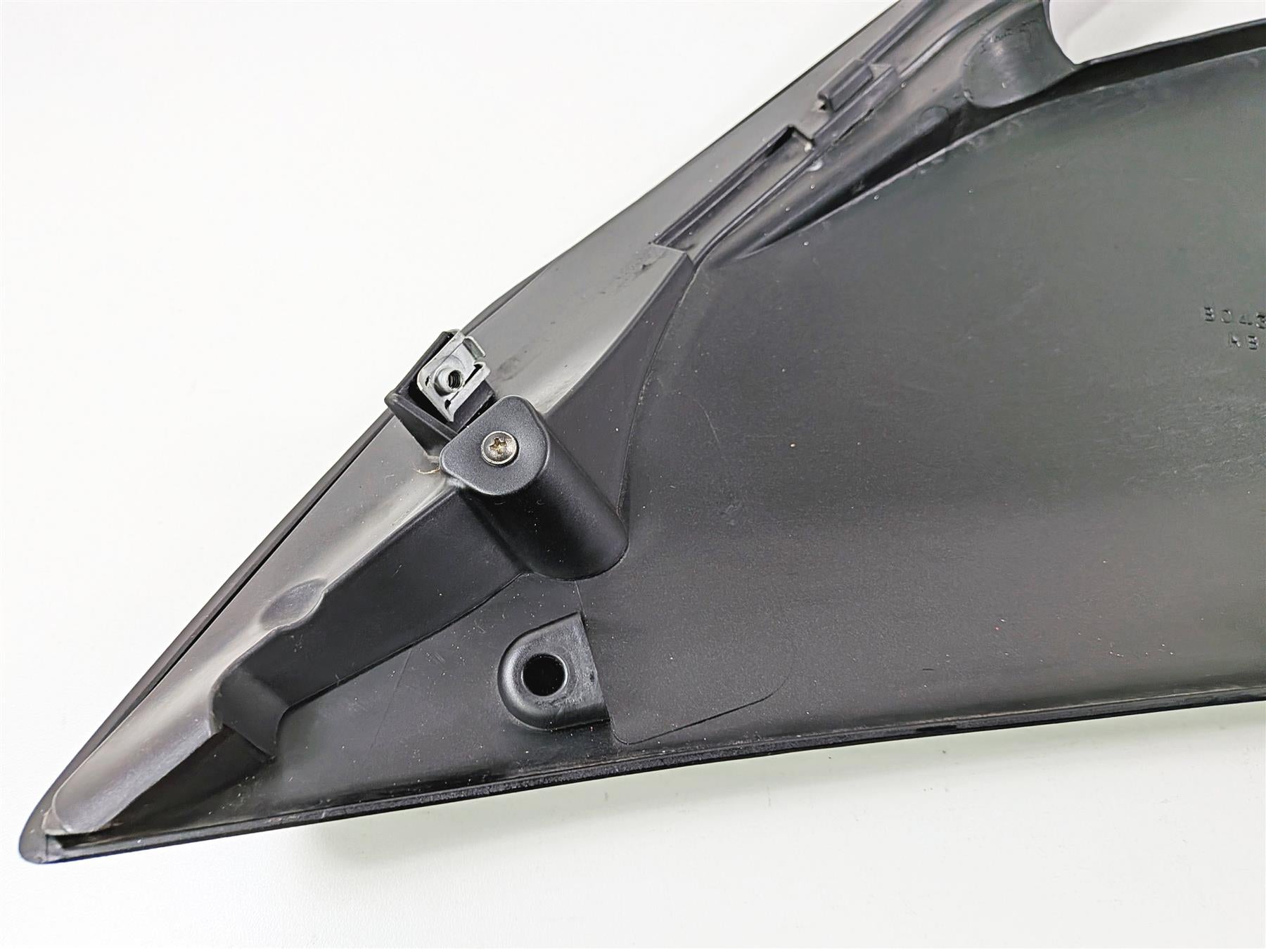 2014 Aprilia RSV4 RR Factory Main Upper Right Side Cover Fairing B043470 858821 {{ shop.shopifyCountryName }} - Mototech271
