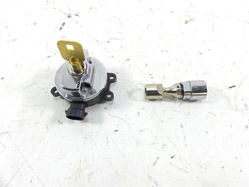 2011 Harley Softail FLSTF Fat Boy Ignition Switch Key Steering Lock Set 71517-11 | Mototech271