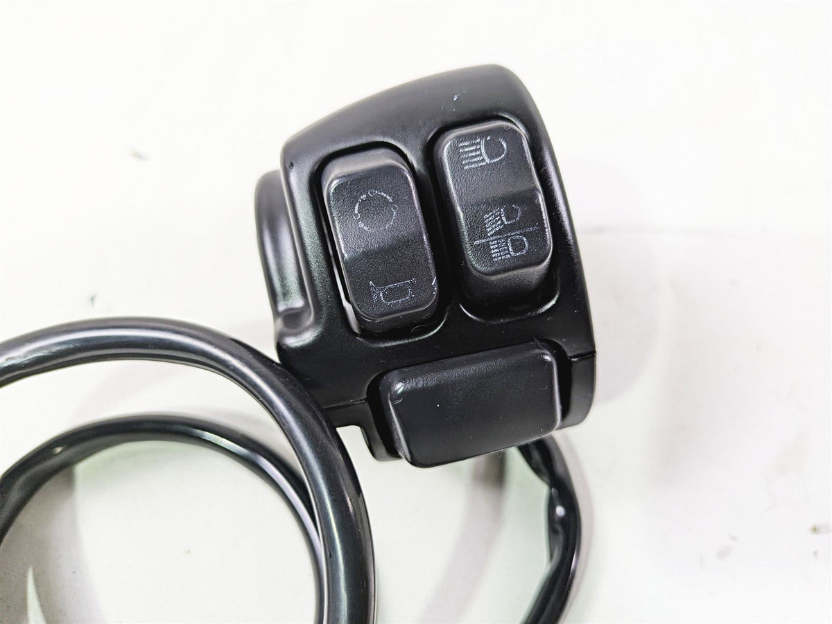 2020 Harley Softail FXST Standard Left Hand Turn Signal Control Switch 71500292 {{ shop.shopifyCountryName }} - Mototech271