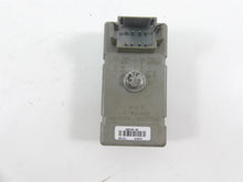 Load image into Gallery viewer, 2003 Harley Sportster XL1200 C 100th Anniv Tsm Turn Signal Module 68540-96 | Mototech271
