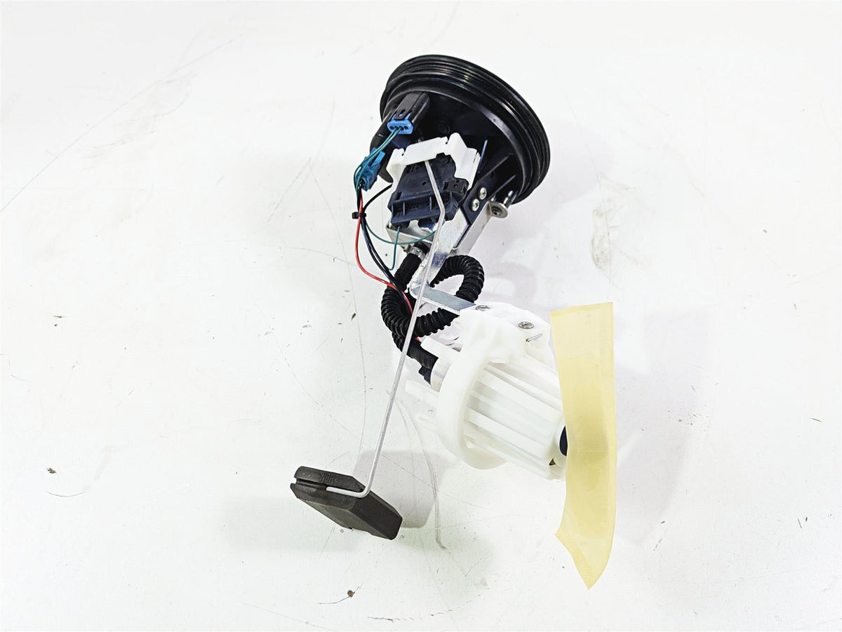 2016 BMW R1200RS K54 Fuel Gas Petrol Pump - Tested 16148357969 {{ shop.shopifyCountryName }} - Mototech271