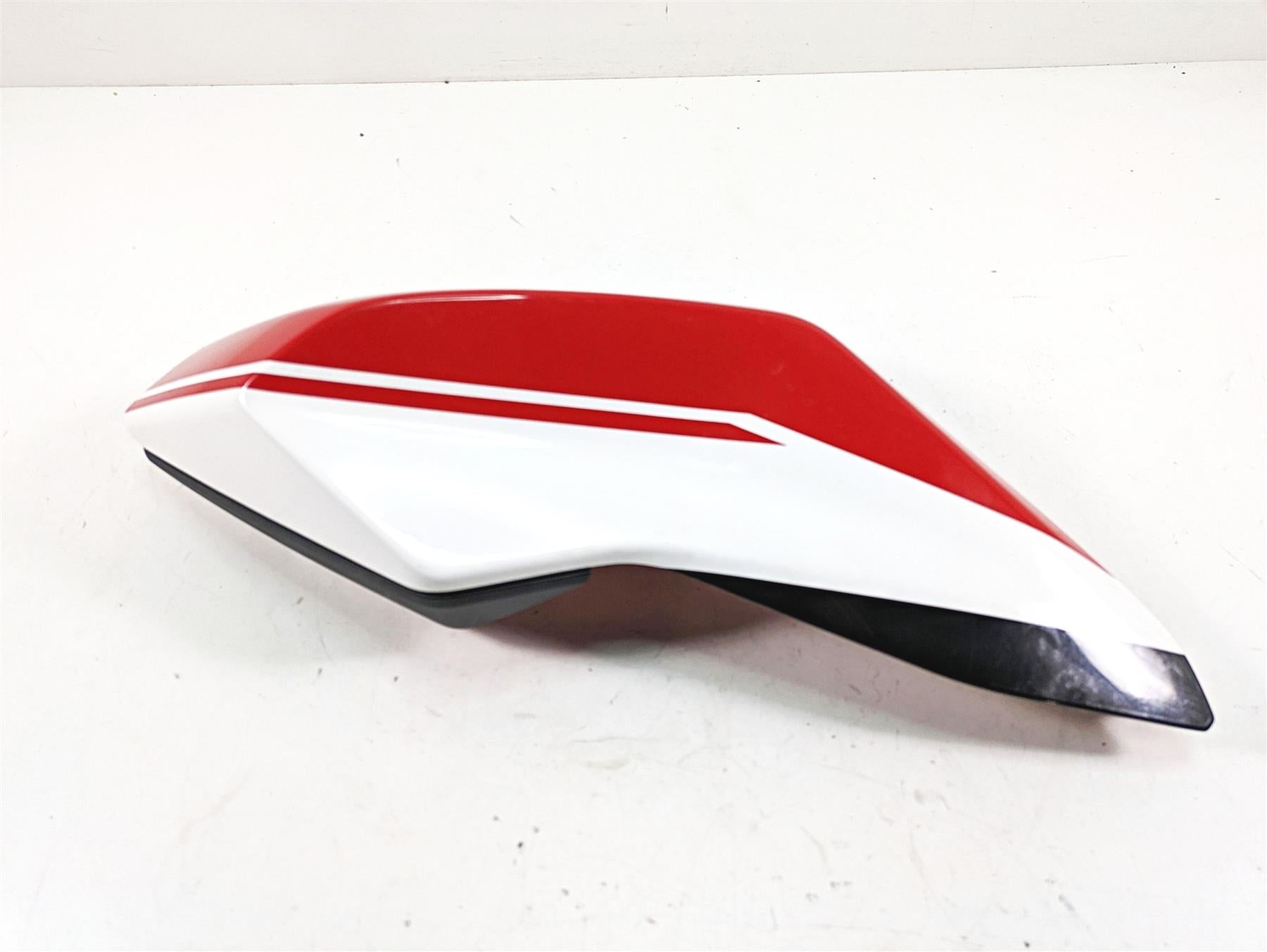 2020 Ducati Hypermotard 950 SP Left Tank Fairing Cover Cowl 48028972AC
