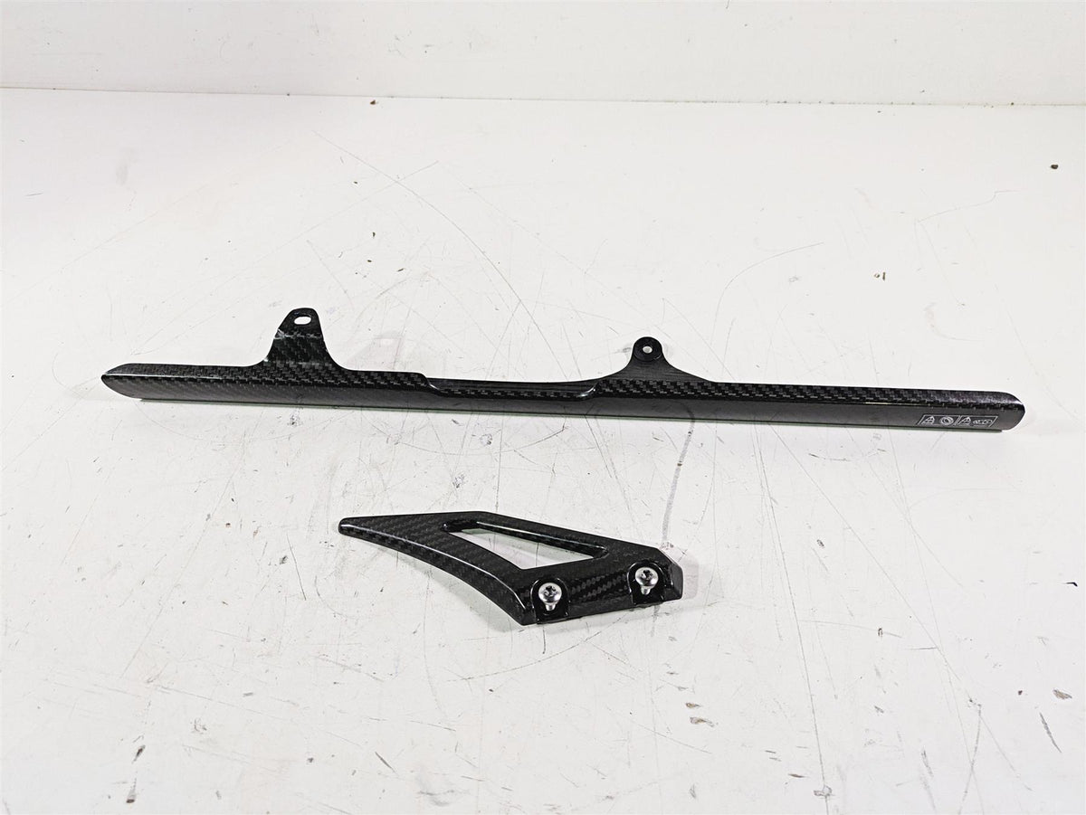 2020 Triumph Daytona 765 Moto2 Carbon Fiber Chain Cover Set T2050596 {{ shop.shopifyCountryName }} - Mototech271