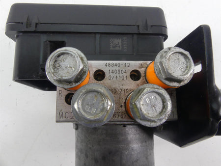 2015 Harley FLD Dyna Switchback Abs Brake Pump Module 48340-12 {{ shop.shopifyCountryName }} - Mototech271