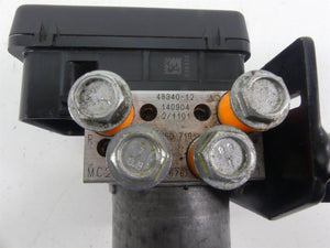 2015 Harley FLD Dyna Switchback Abs Brake Pump Module 48340-12 | Mototech271