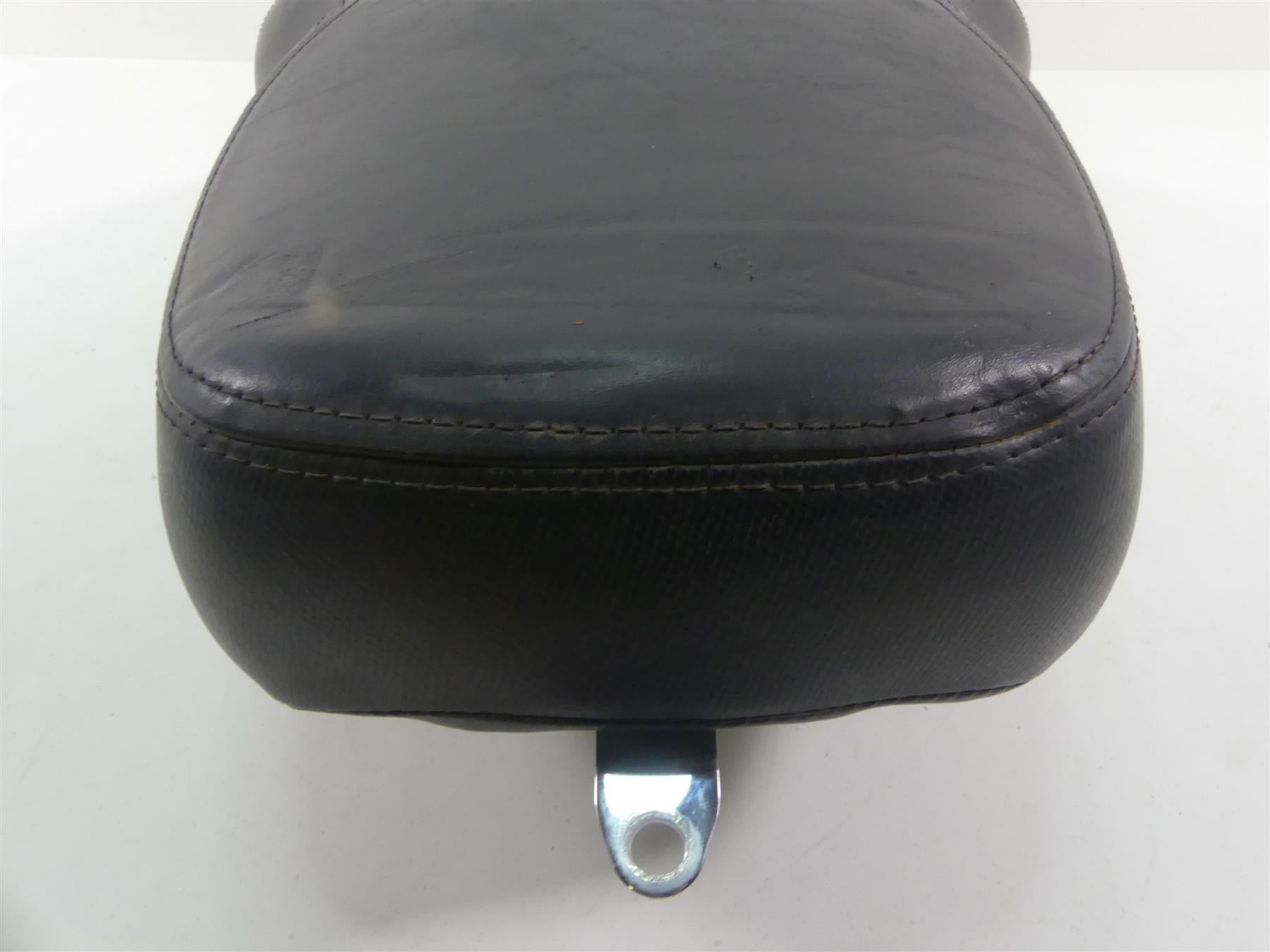 2004 Harley FLHTC SE CVO Electra Glide Seat Saddle & Rider Backrest 52690-04 {{ shop.shopifyCountryName }} - Mototech271