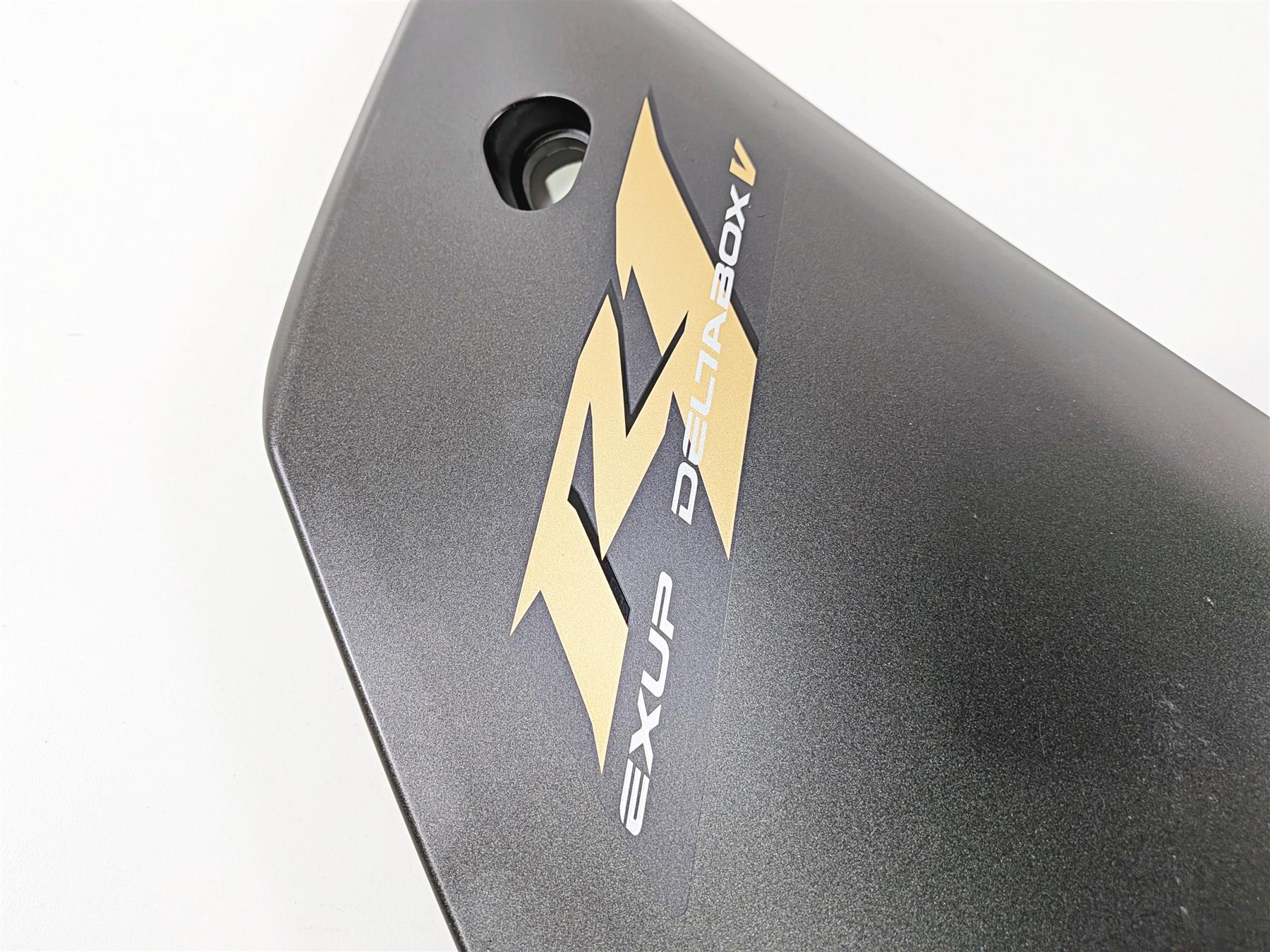 2008 Yamaha YZF R1 RN19 Left Right Side Fairing Cover Set 4C8-Y283U 4C8-Y283V-00 {{ shop.shopifyCountryName }} - Mototech271