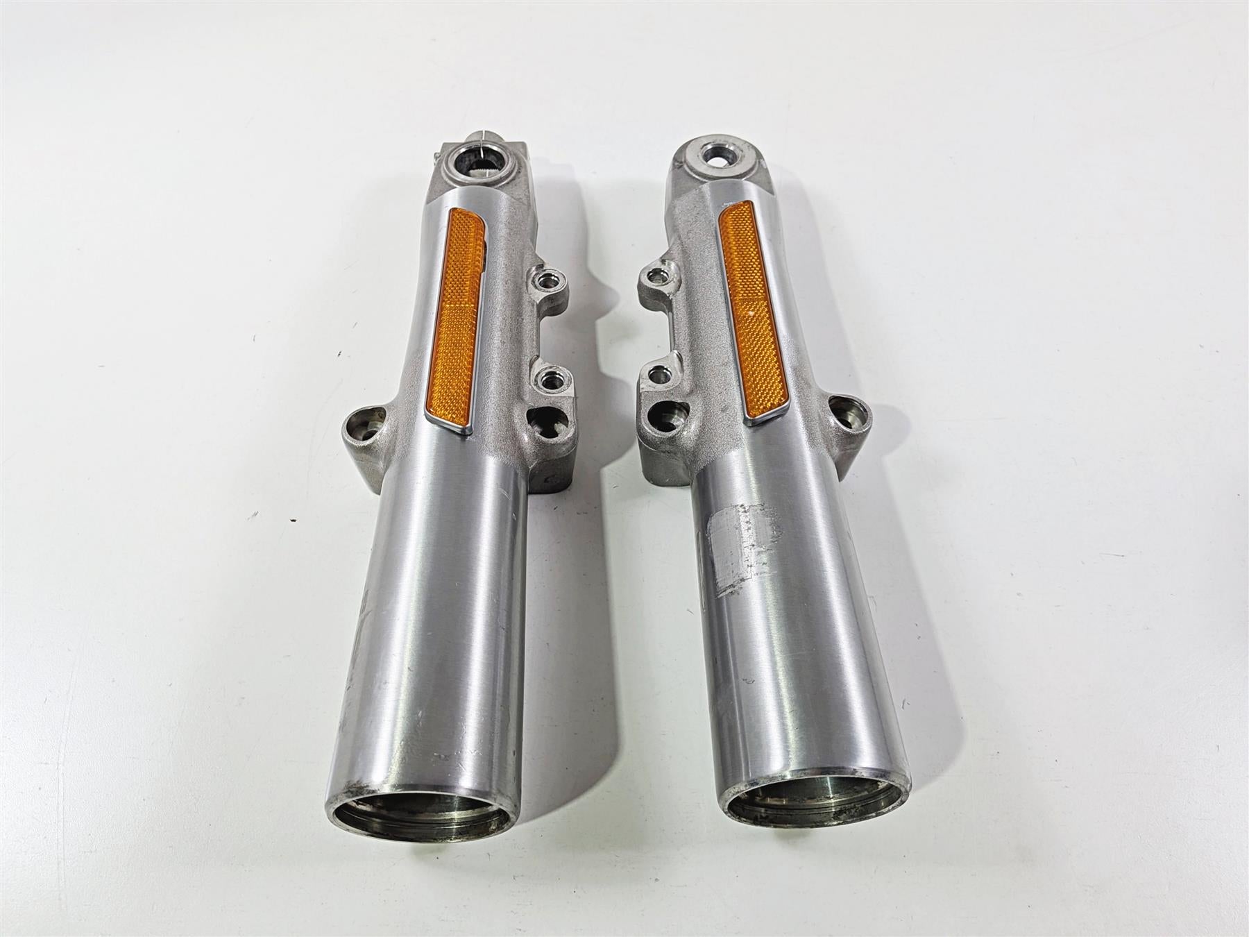2018 Harley Touring FLHTCU Electra Glide Lower Fork Tube Set 45400102 45400103-Mototech271