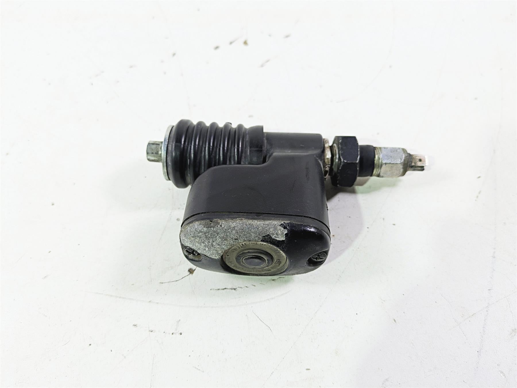 2011 Harley FXDC Dyna Super Glide Rear Brake Master Cylinder 42474-06C {{ shop.shopifyCountryName }} - Mototech271