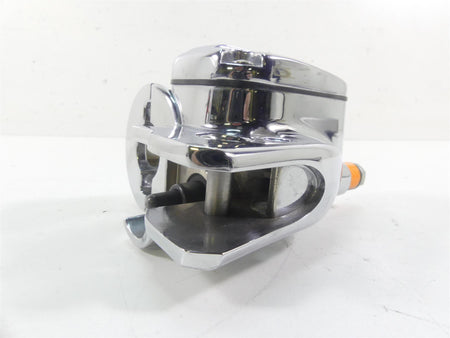 2009 Harley FLHTCU SE4 CVO E-Glide Front Chrome Brake Master Cylinder 42102-08D {{ shop.shopifyCountryName }} - Mototech271