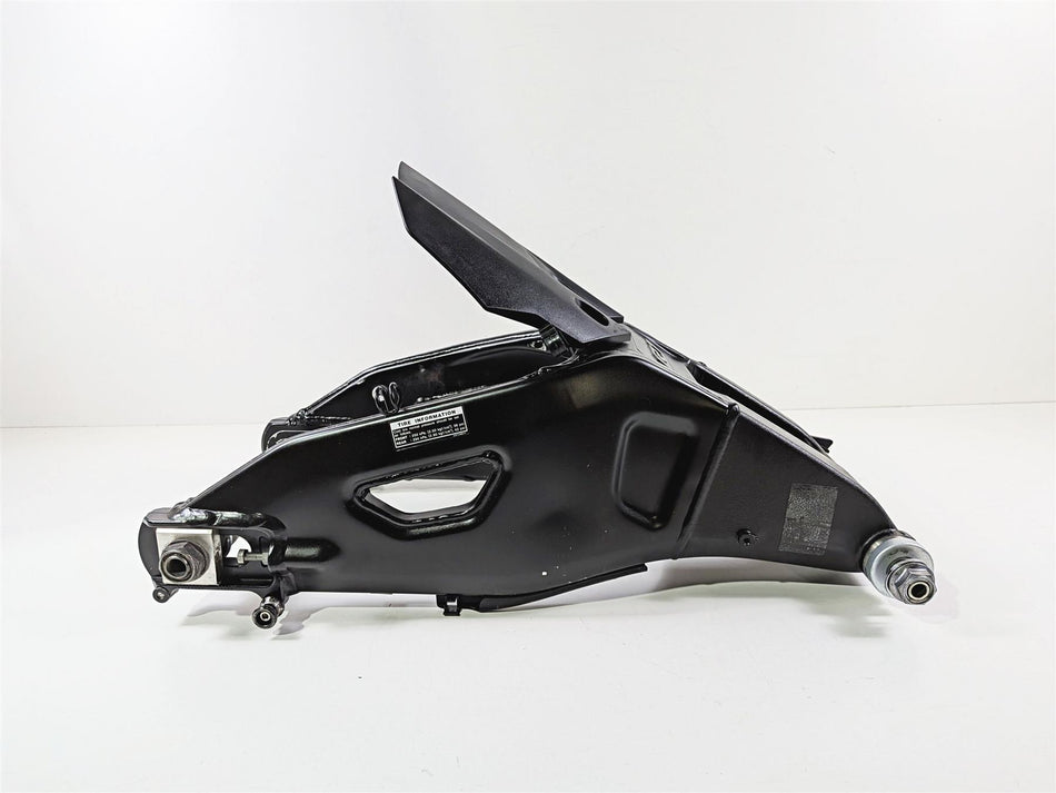 2024 Yamaha YZF R1 RN65 Rear Swing Arm Swingarm Suspension B3L-22110-00-00 {{ shop.shopifyCountryName }} - Mototech271