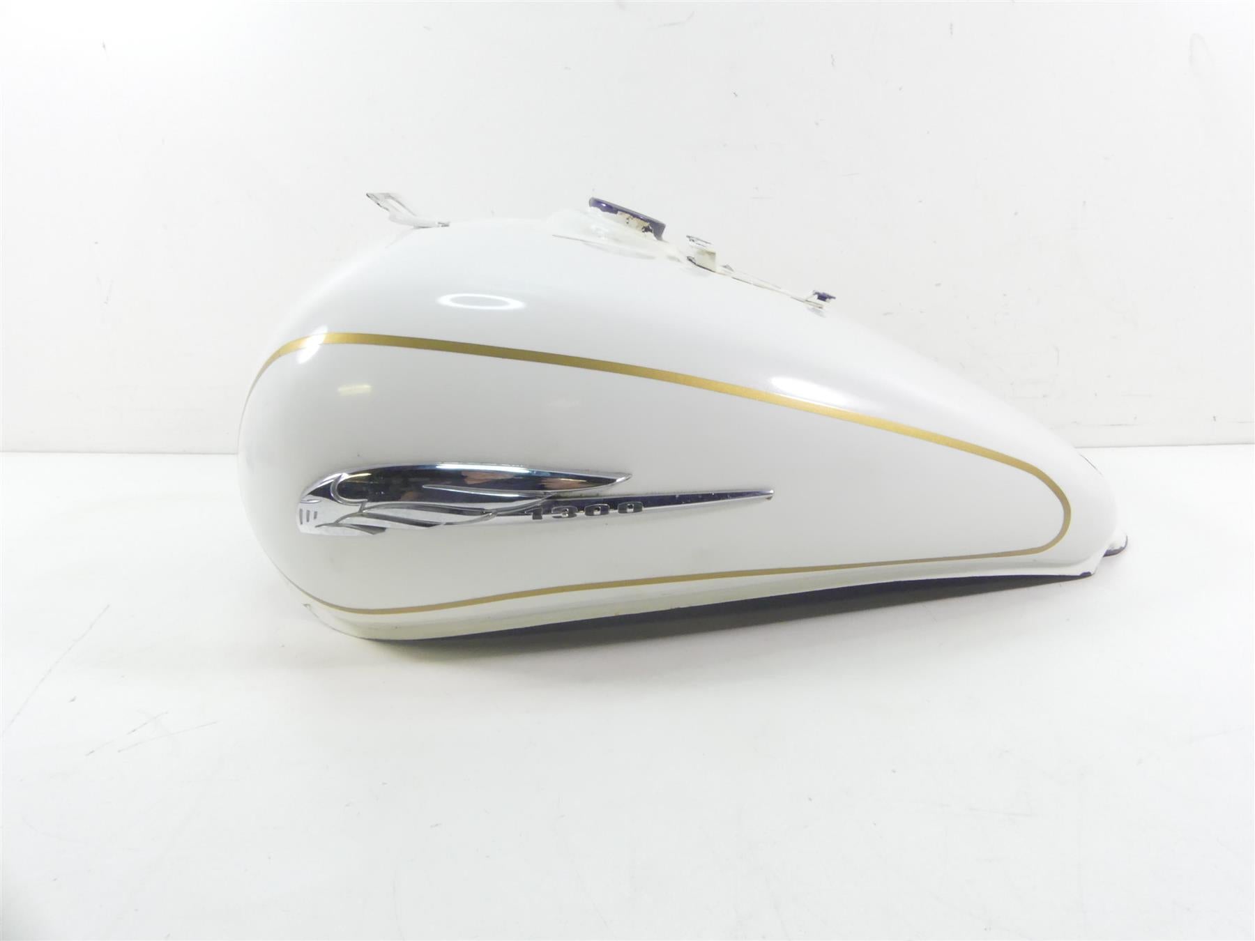 2003 Honda VTX1300 S Fuel Gas Petrol Tank Reservoir - No Dent 17520-MEA-671Z | Mototech271