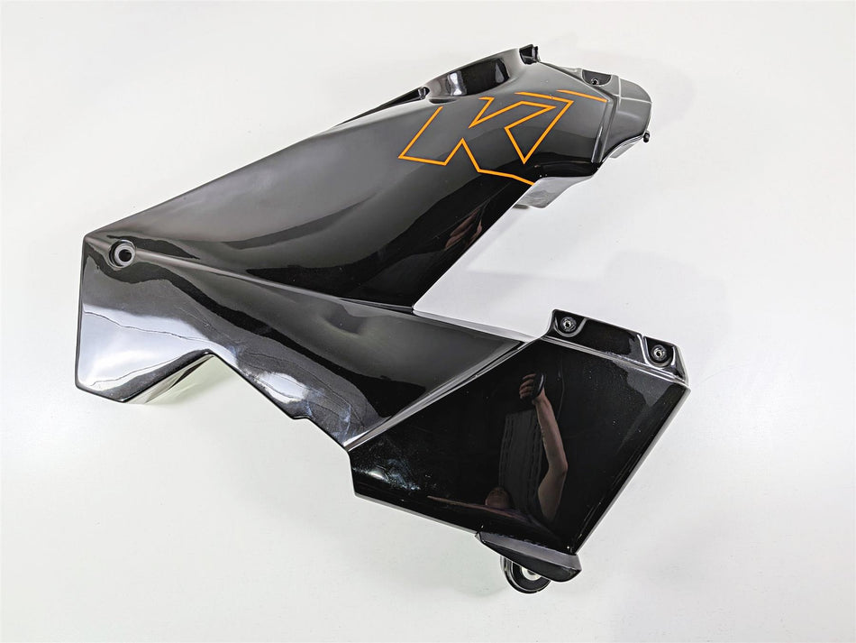 2005 KTM 950 LC8 Adventure Right Side Plastic Fuel Gas Tank 60007113044 {{ shop.shopifyCountryName }} - Mototech271