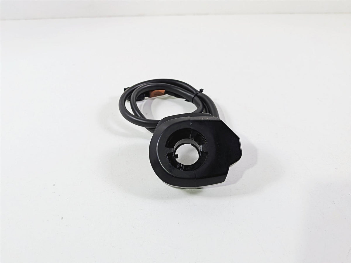 2022 Triumph Tiger 900 GT Pro Ride Fly By Wire Throttle Grip Sensor T2042074 {{ shop.shopifyCountryName }} - Mototech271