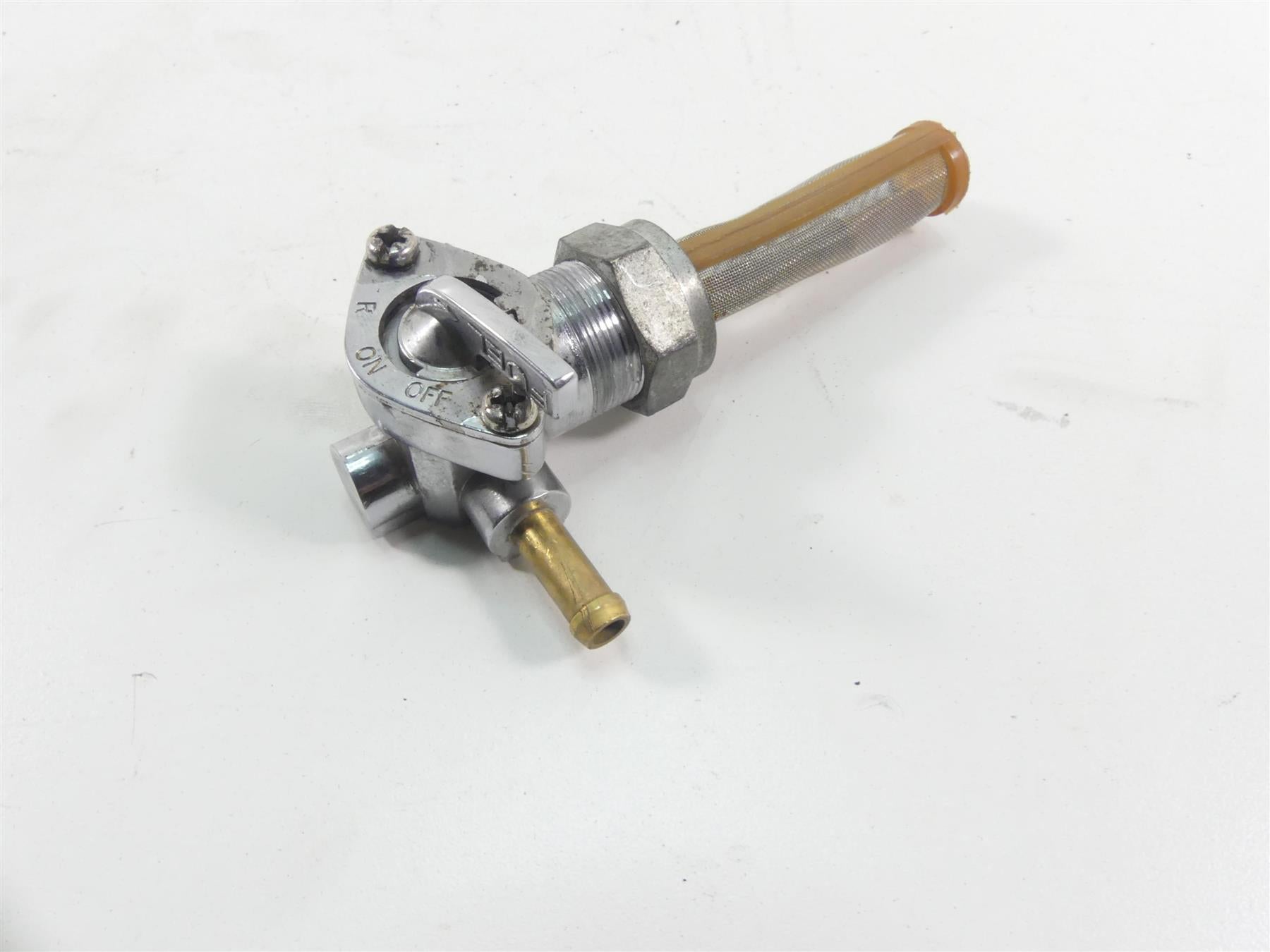 1999 Harley FXSTS Softail Springer Fuel Gas Petrol Valve Petcock 61338-94D {{ shop.shopifyCountryName }} - Mototech271