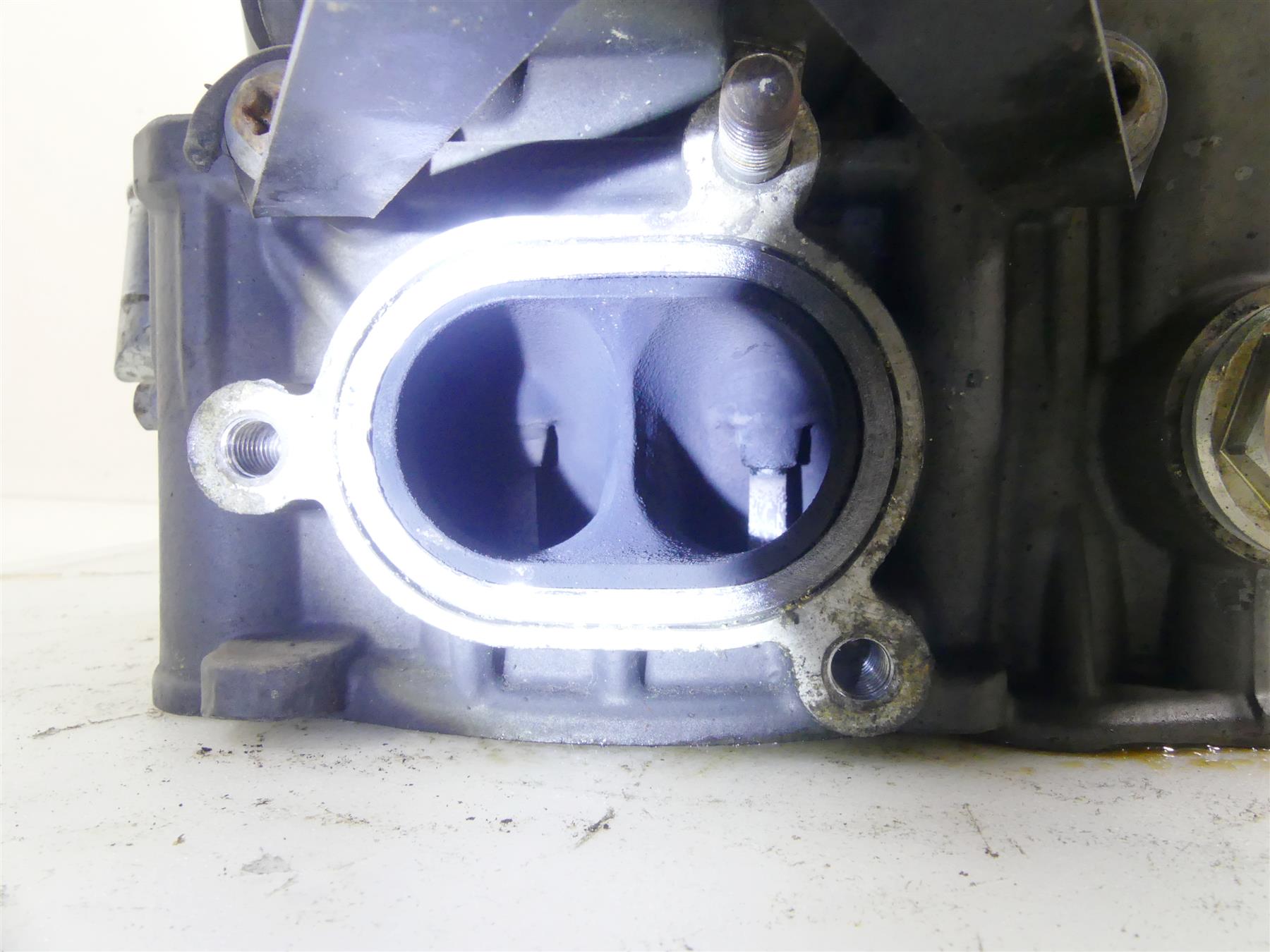 2015 KTM 1290 Adventure Front Cylinderhead Cylinder Head 6043602000024 {{ shop.shopifyCountryName }} - Mototech271