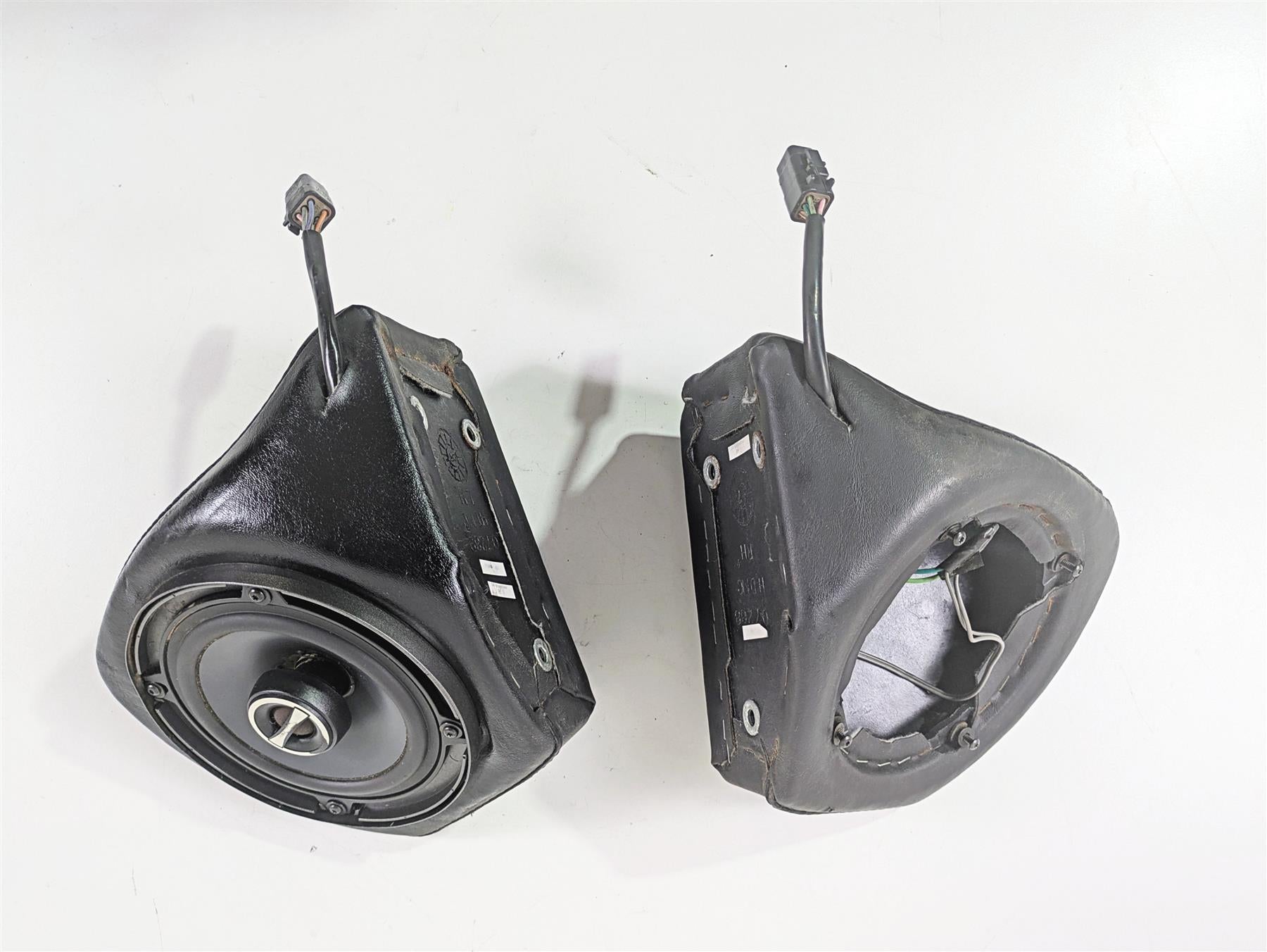 1999 Harley Touring FLHTCUI E-Glide Rear Speaker Housing Set 76303-98B