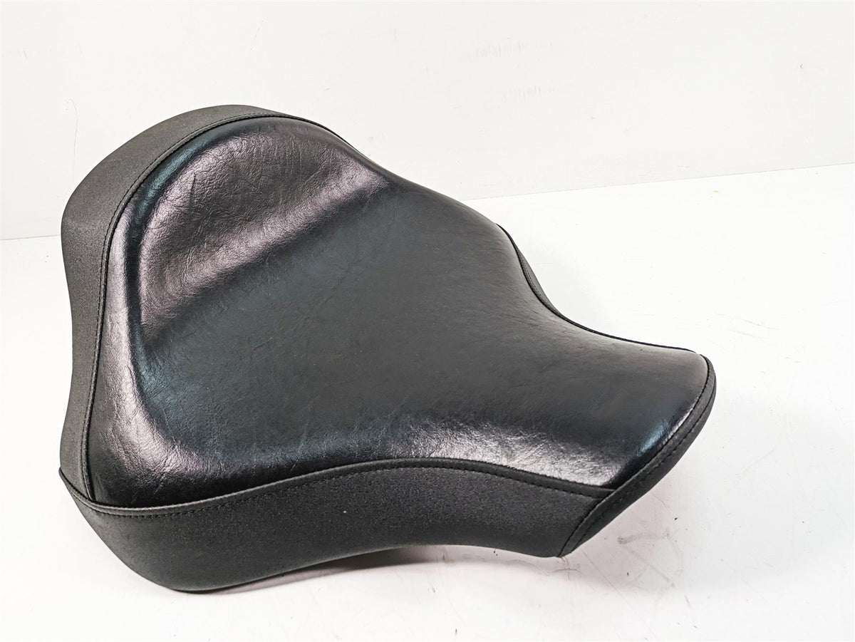 2009 Yamaha XV1900 Raider Front Rider Drivers Seat Saddle 5C7-24710-00-00 {{ shop.shopifyCountryName }} - Mototech271