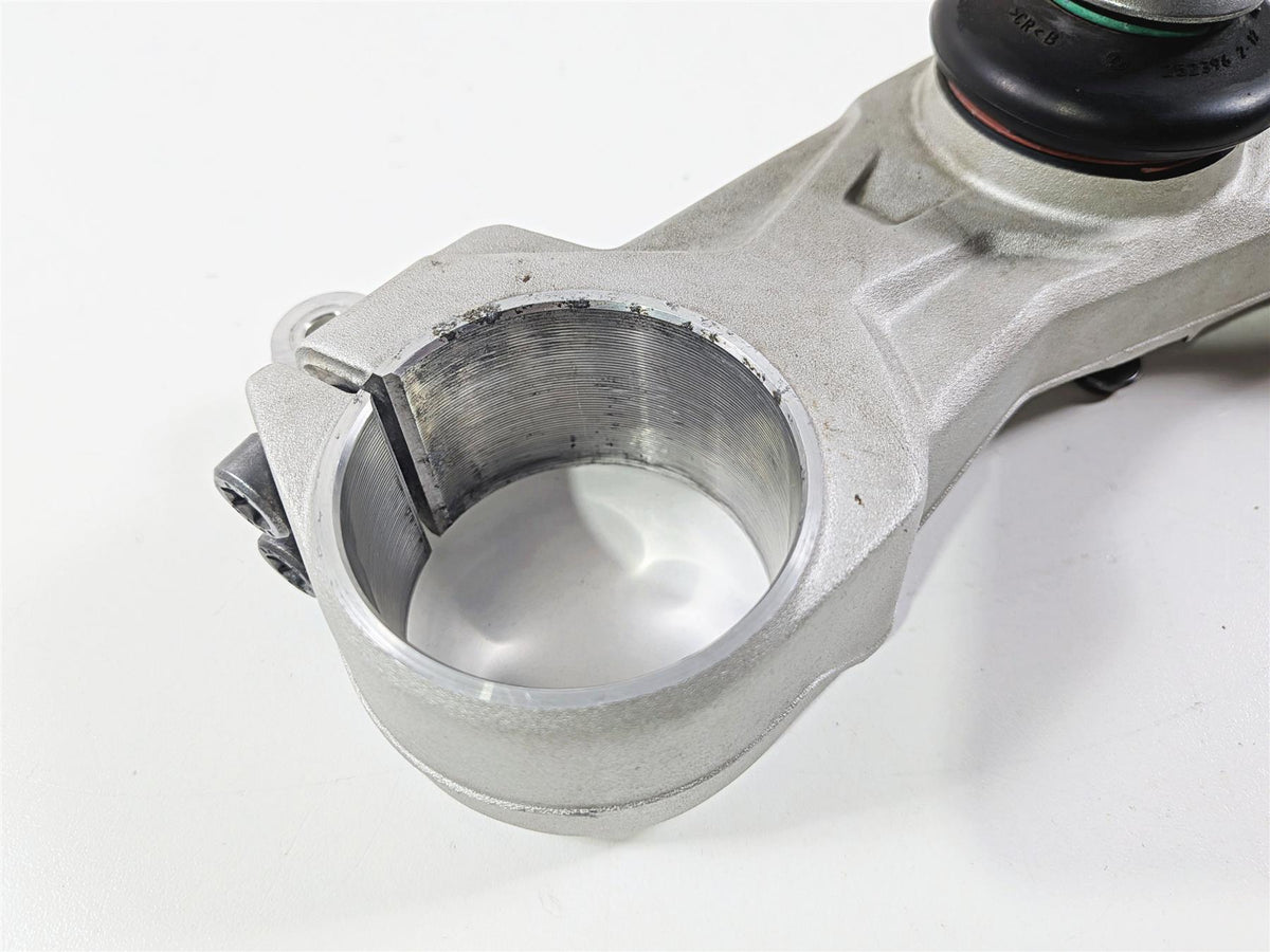2016 BMW R1200RT RT RTW K52 Lower Triple Tree Clamp & Ball Joint 31428549492 {{ shop.shopifyCountryName }} - Mototech271