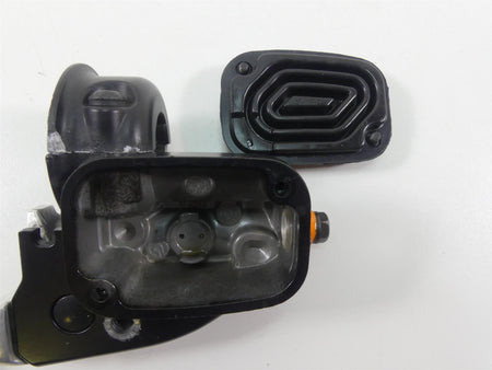 2006 Harley VRSCD Night Rod Front Brake Master Cylinder 11/16" 44551-06C {{ shop.shopifyCountryName }} - Mototech271