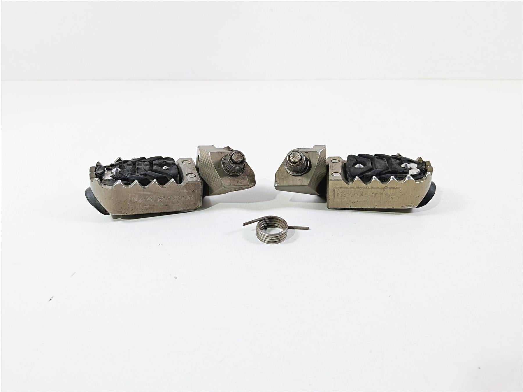 2015 BMW R1200GS K50 Adjustable Rider Footpeg Foot Peg Set {{ shop.shopifyCountryName }} - Mototech271