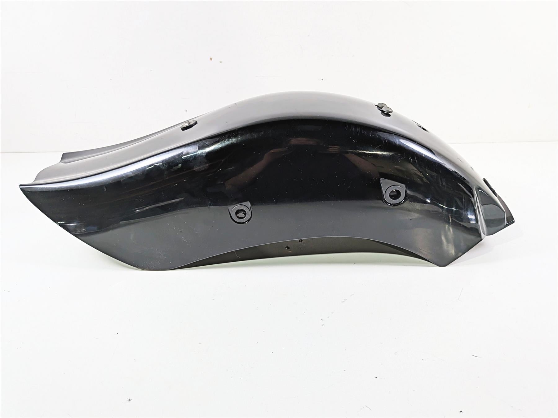 2005 Suzuki VZ800 M50 Boulevard Rear Fender & Side Chrome Struts 63110-39G02 {{ shop.shopifyCountryName }} - Mototech271