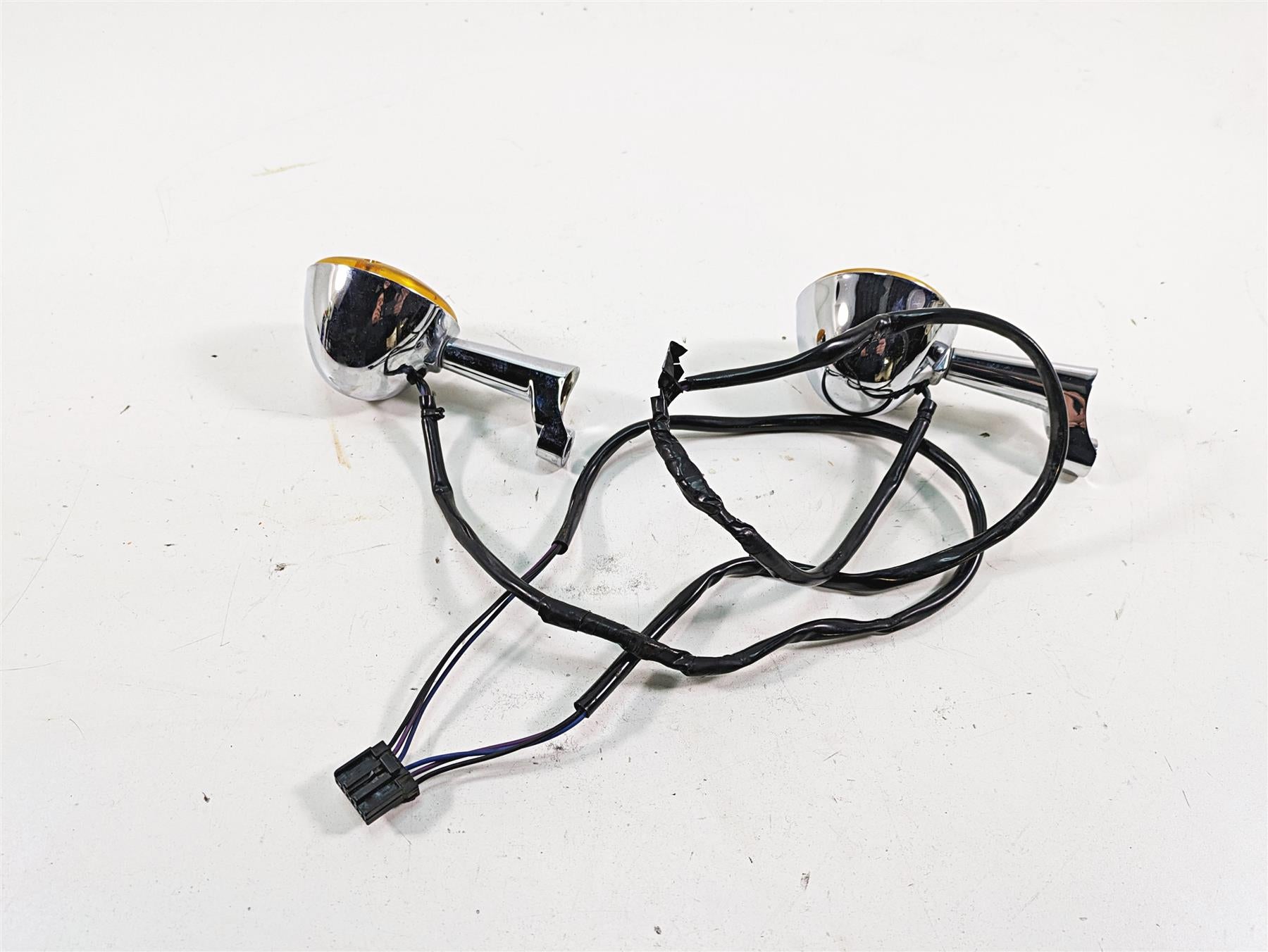 1999 Harley Dyna FXDL Low Rider Front Blinker Turn Signal Set 68709-94 {{ shop.shopifyCountryName }} - Mototech271