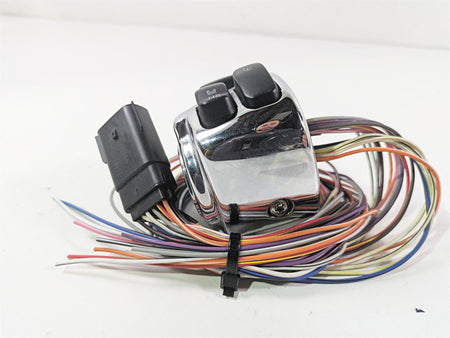 2010 Harley Touring FLHXSE CVO Street Glide Right Hand Control Switch 71684-06A {{ shop.shopifyCountryName }} - Mototech271