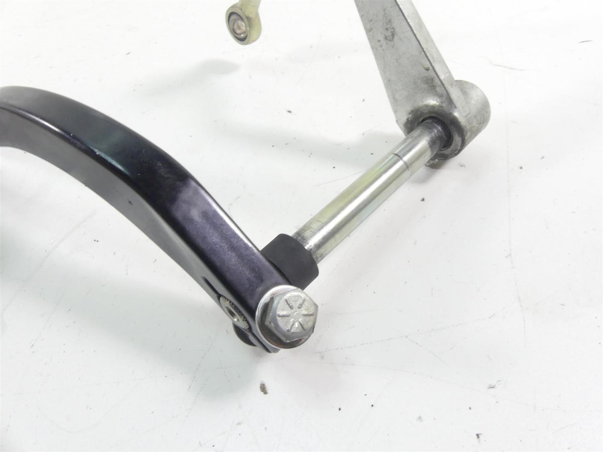 2019 Harley Softail FXBB Street Bob Shifter Shift Lever & Mid Footpeg 33600234 {{ shop.shopifyCountryName }} - Mototech271