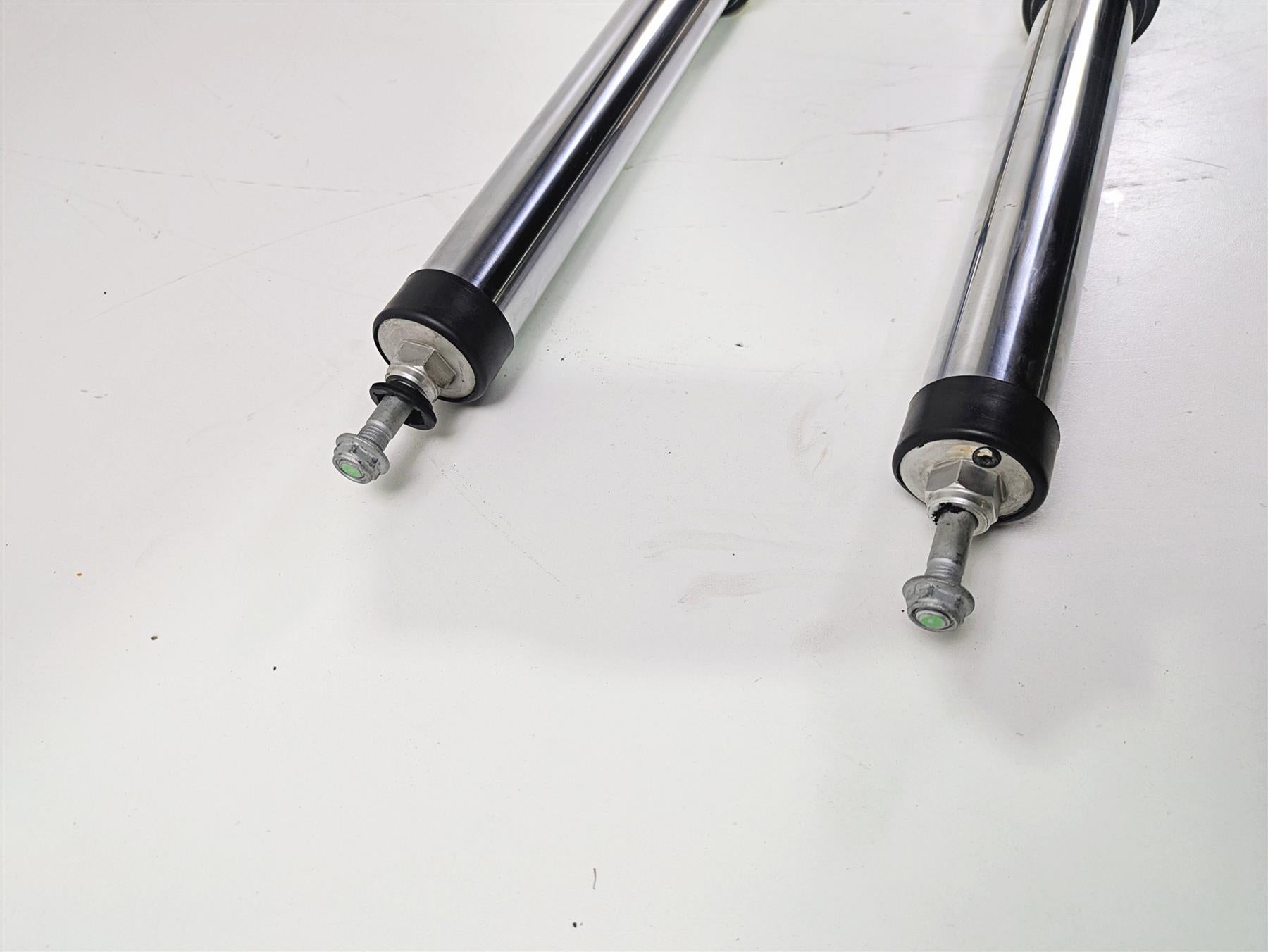 2010 BMW R1200GS K25 Front Fork Leg Set -Read 31427707623 31427707624 {{ shop.shopifyCountryName }} - Mototech271