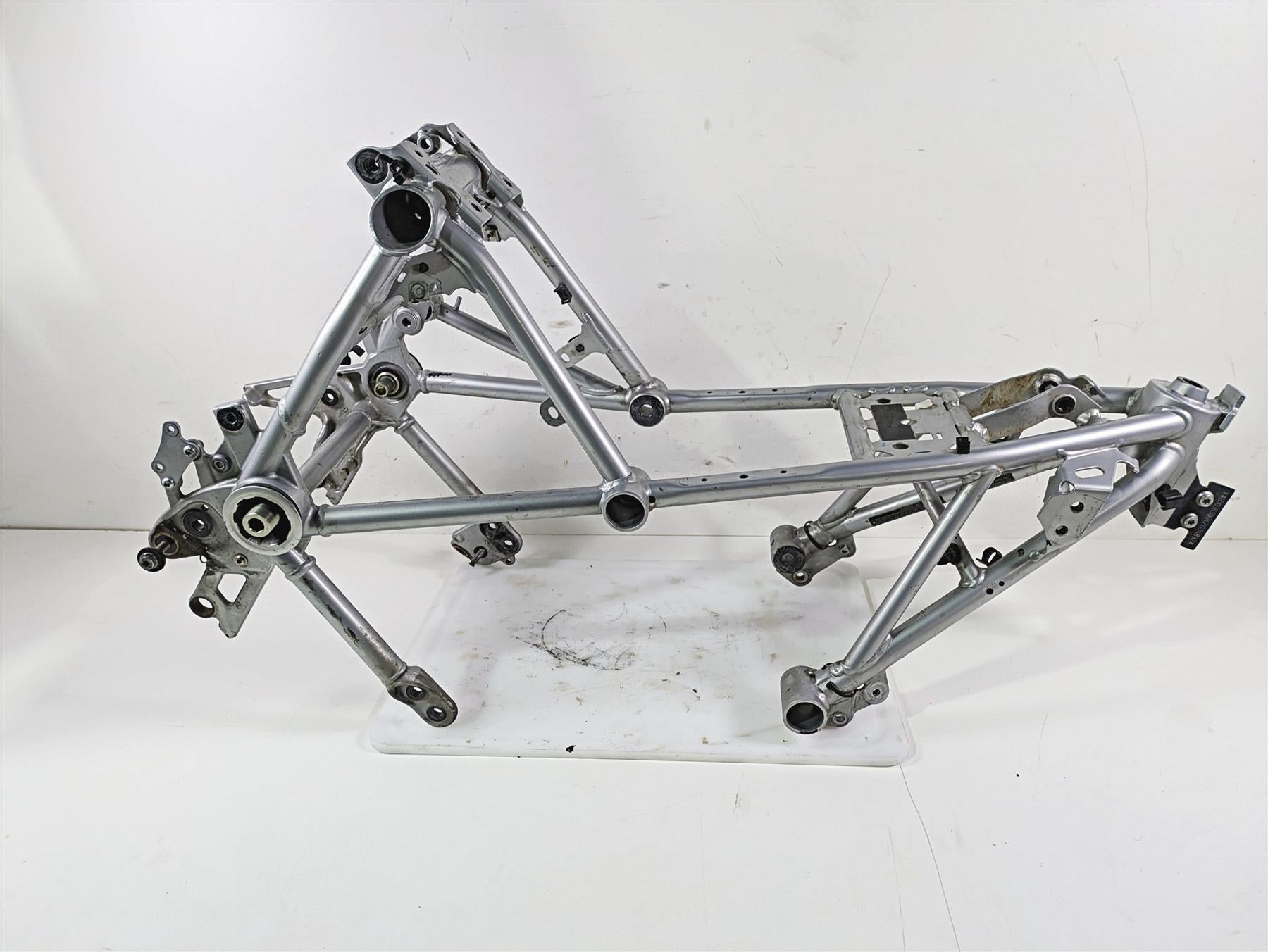 2019 BMW R1250RT K52 Straight Frame Chassis With Salvage Florida Title 46518101229 | Mototech271