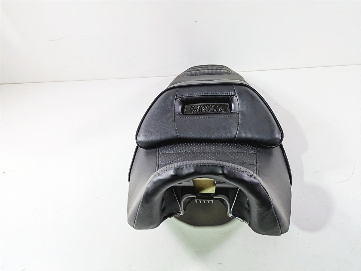 2014 Harley FXDL Dyna Low Rider Rider Driver Seat Saddle - Read 52000136 {{ shop.shopifyCountryName }} - Mototech271