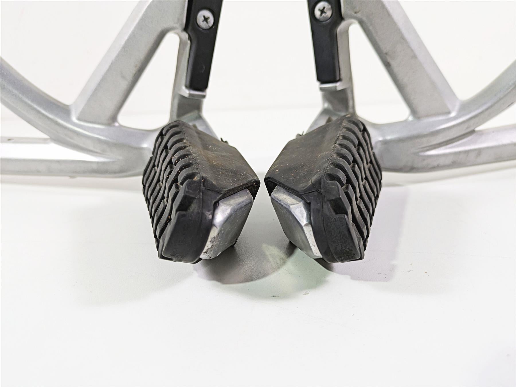 2015 Triumph Tiger Explorer XC Rear Passenger Footpeg Rest Set T2082161 T2082162 {{ shop.shopifyCountryName }} - Mototech271