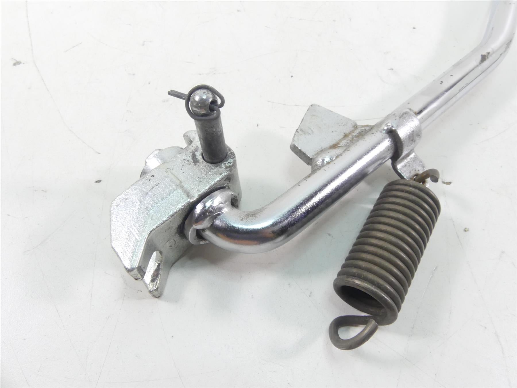 2014 Harley Dyna FXDF Fat Bob Side Kickstand Kick Jiffy Stand 49704-90H {{ shop.shopifyCountryName }} - Mototech271