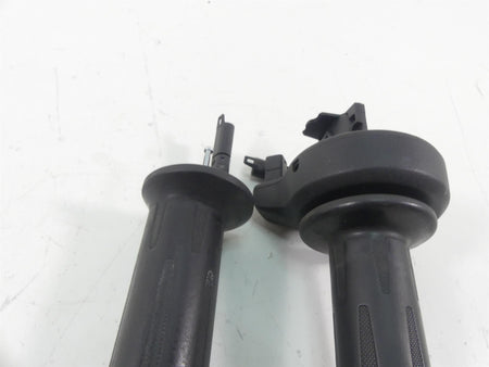 2015 BMW K1600GT K48 Heated Handlebar Handle Bar Grip Set 61318522472 {{ shop.shopifyCountryName }} - Mototech271