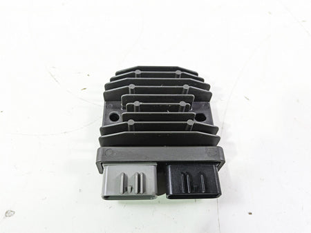 2019 Triumph Speed Triple RS 1050 Rectifier Voltage Regulator T1300675 FH020AA {{ shop.shopifyCountryName }} - Mototech271