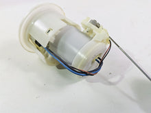 Load image into Gallery viewer, 2009 Yamaha FZ1 FZS10 Fazer Fuel Gas Petrol Pump - Tested 2D1-13907-01-00
