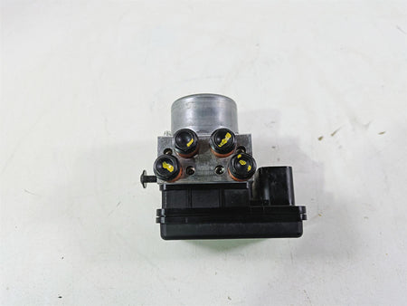 2022 Ducati Scrambler Desert Sled Abs Brake Pump Control Module 54240841B {{ shop.shopifyCountryName }} - Mototech271