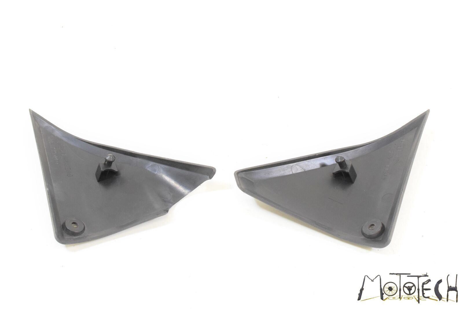 2001 Suzuki VZ800 Marauder Frame Neck Filler Cover Fairing Set 47521-48E00 {{ shop.shopifyCountryName }} - Mototech271