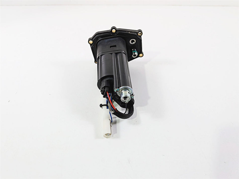 2019 Ducati 959 Panigale Fuel Gas Petrol Pump - Tested - Read 16024272A {{ shop.shopifyCountryName }} - Mototech271