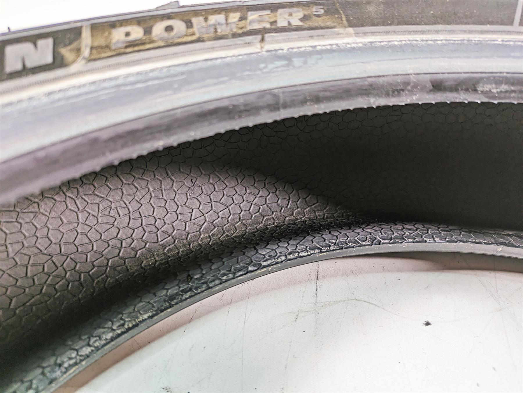 Used Motorcycle Front Tire Michelin Power 5 120/70 ZR17 064441 {{ shop.shopifyCountryName }} - Mototech271
