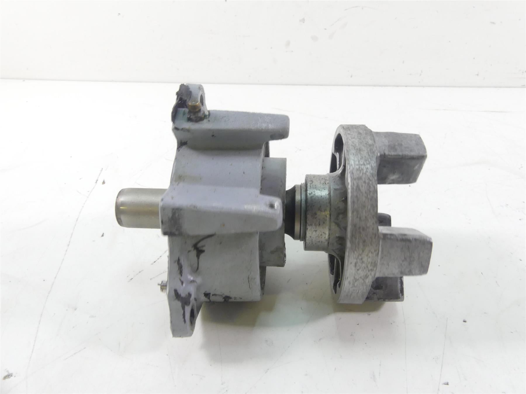 2017 Yamaha Waverunner VX 1050 CS Mid Shaft Bearing Housing 61X-45332-03-00� {{ shop.shopifyCountryName }} - Mototech271