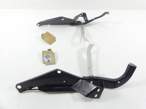 2007 Harley FLHTCU SE CVO Electra Glide Front Fairing Mount Holder Set 58478-96B | Mototech271