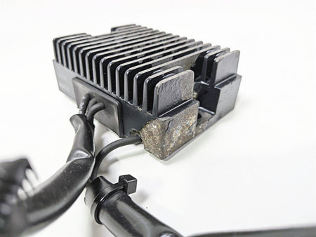2006 Harley Sportster XL883 Low Rectifier Voltage Regulator 74523-04 {{ shop.shopifyCountryName }} - Mototech271