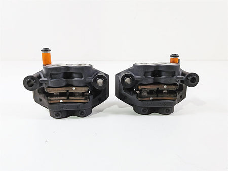2025 Yamaha YZF R7 Front Brake Caliper & Pad Set 1RC-2580T-00-00 1RC-2580U-00-00 {{ shop.shopifyCountryName }} - Mototech271
