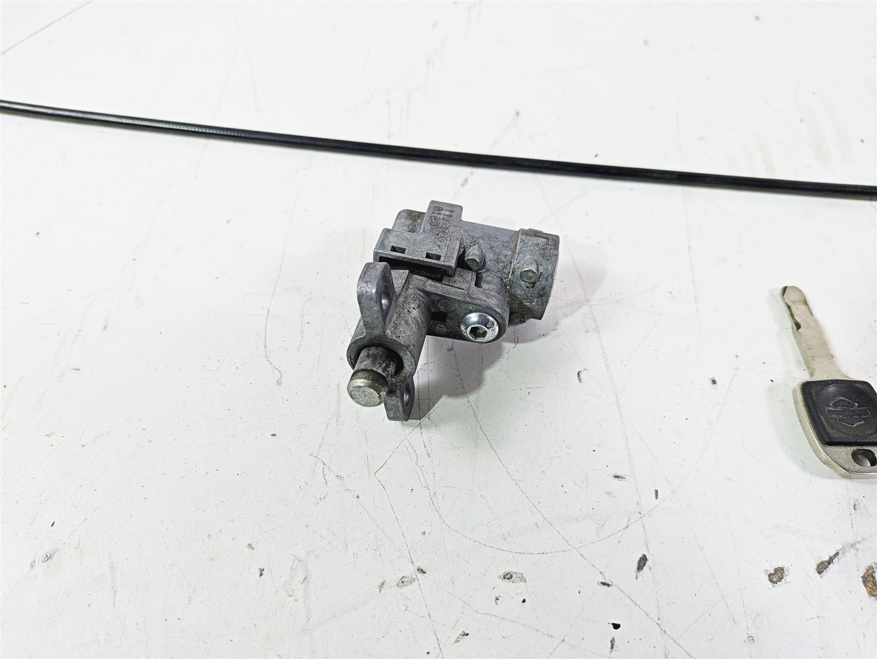 2022 Harley RA1250 S Pan America Fork Lock & Key Set Kit 45600129 {{ shop.shopifyCountryName }} - Mototech271