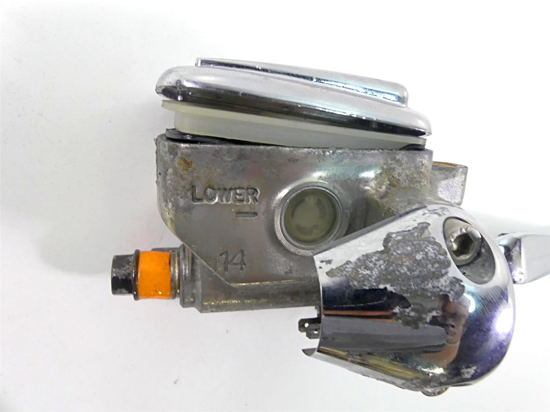 2002 Honda VTX1800 R Front Brake Master Cylinder 45510-MZ0-A41 {{ shop.shopifyCountryName }} - Mototech271