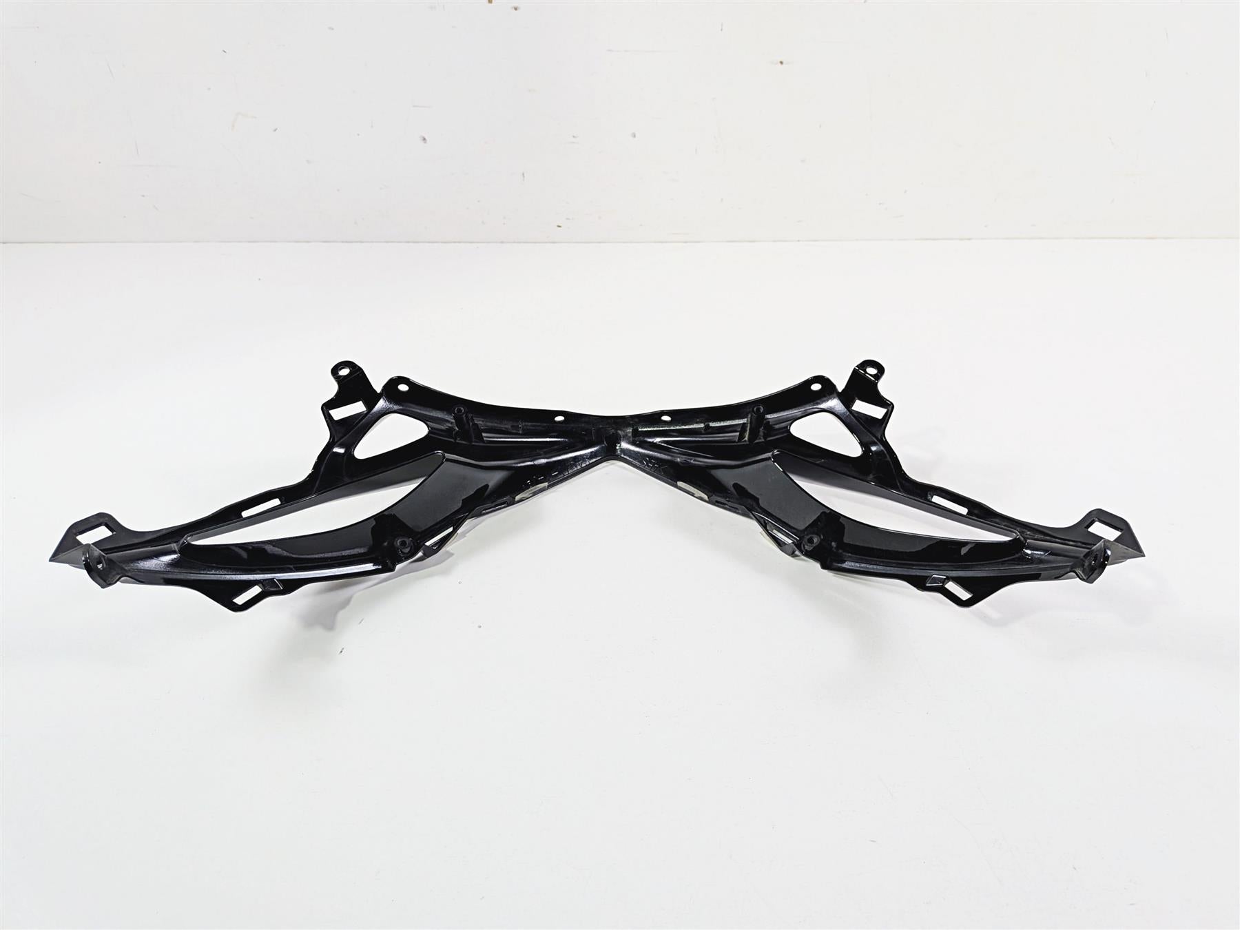 2024 Suzuki GSXR600 Air Inlet Lower Nose Cover Fairing Black 94671-14J1 {{ shop.shopifyCountryName }} - Mototech271